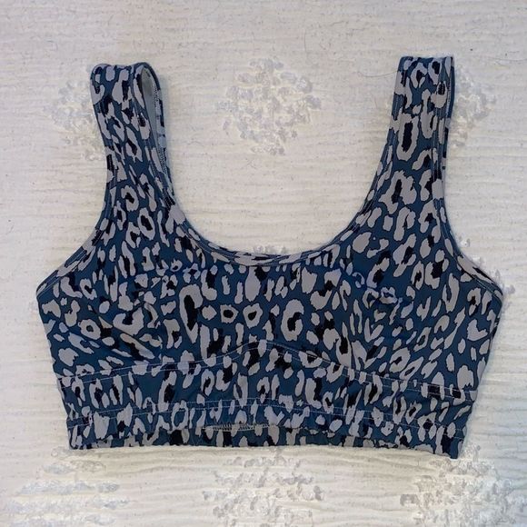Varley Other - Varley Leopard Print Sports Bra